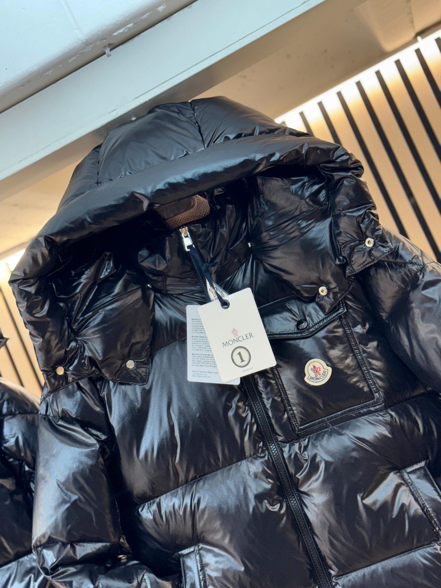 CHAQUETA MONCLER (Máxima calidad)