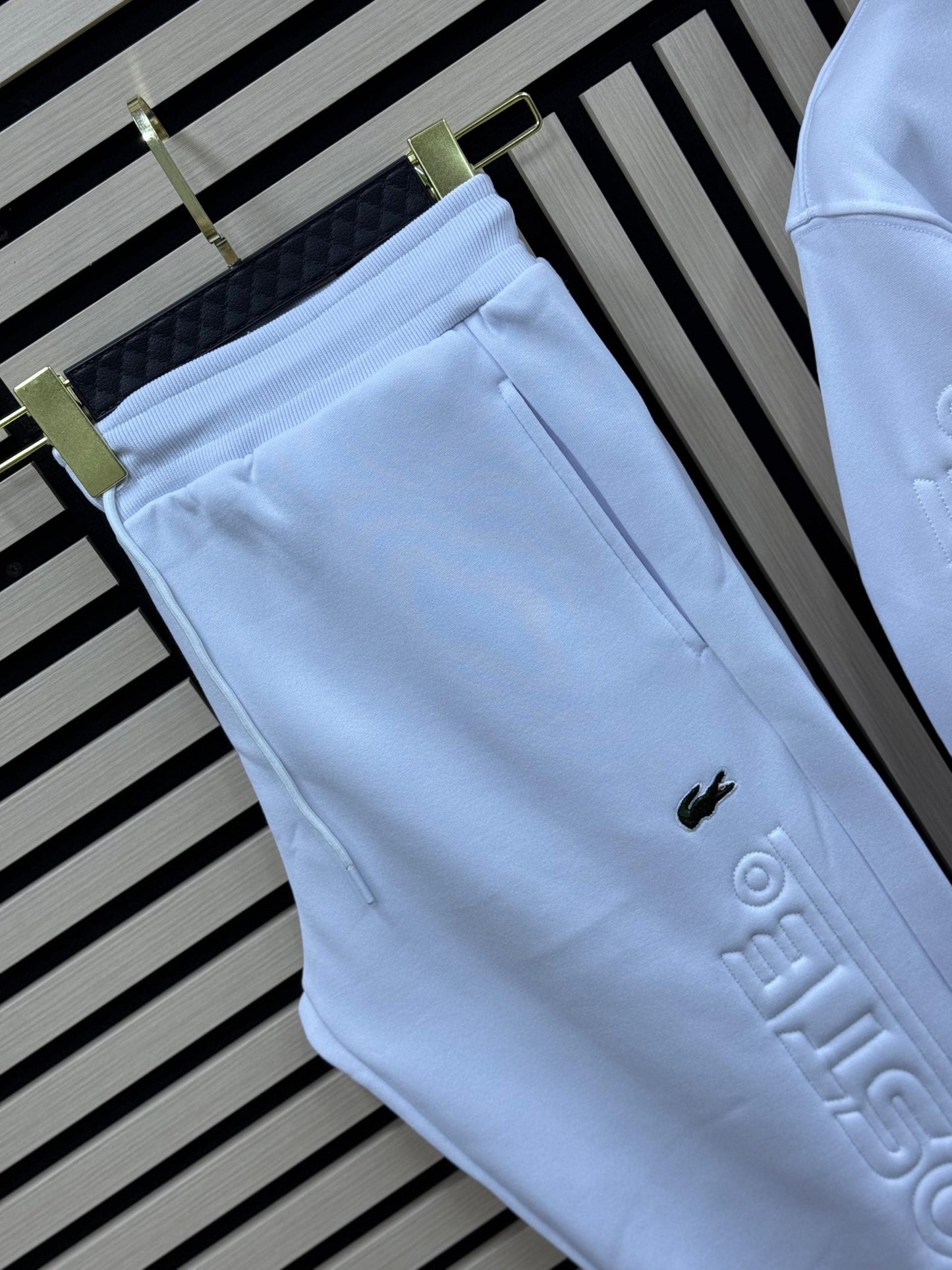 Chándal Lacoste blanco