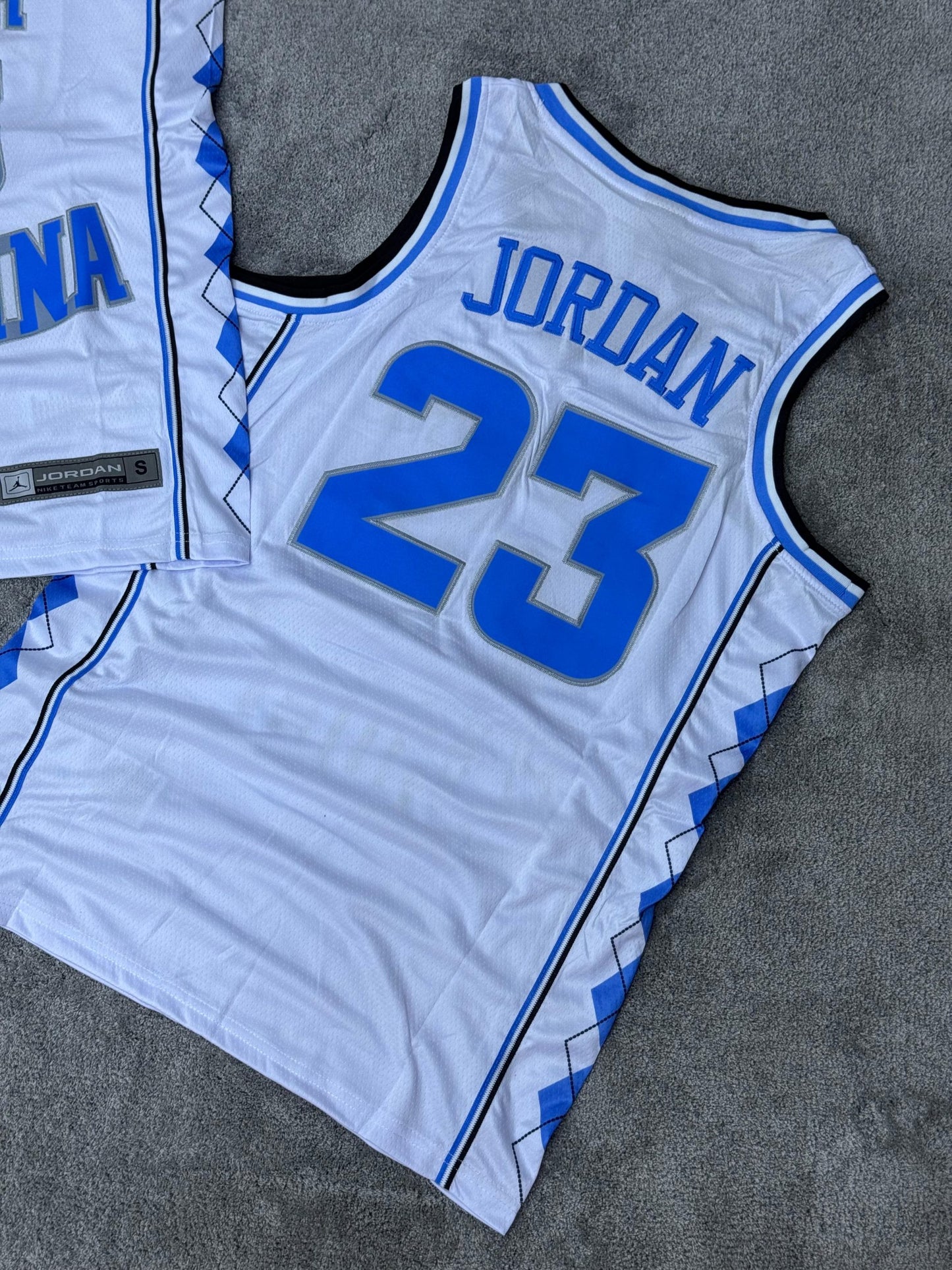 CAMISETAS BASQUET