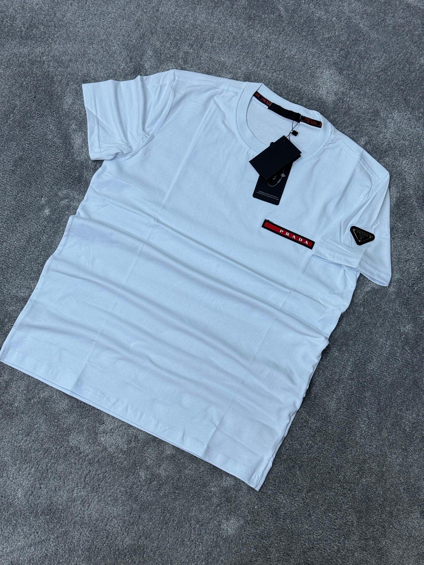 CAMISETA PRADA