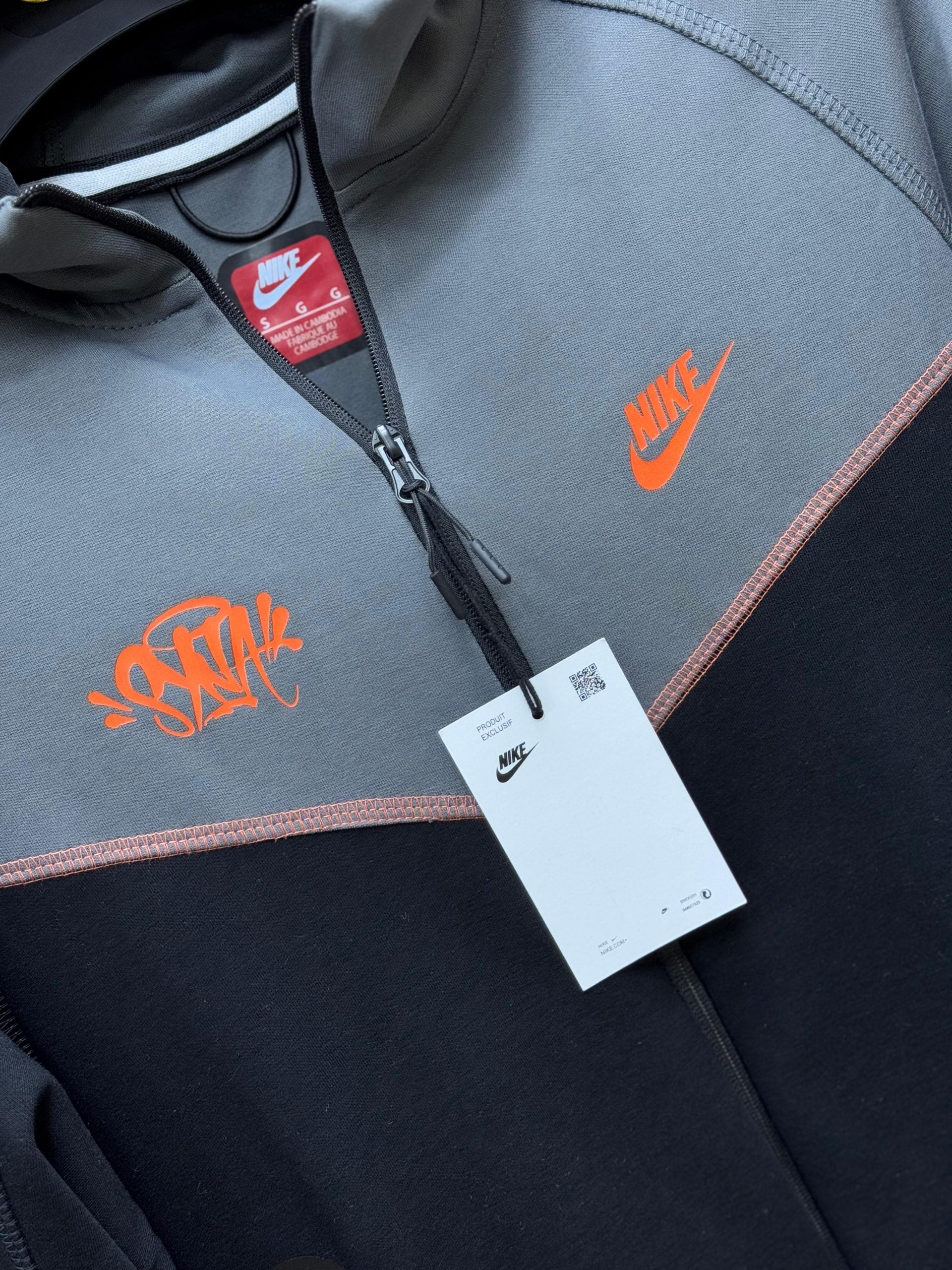 Chandal NIKE TECH X SYNA WORLD