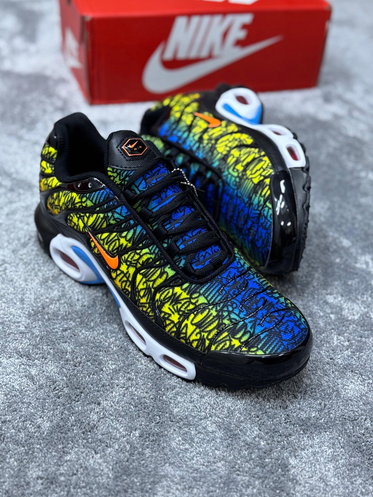 NIKE TN