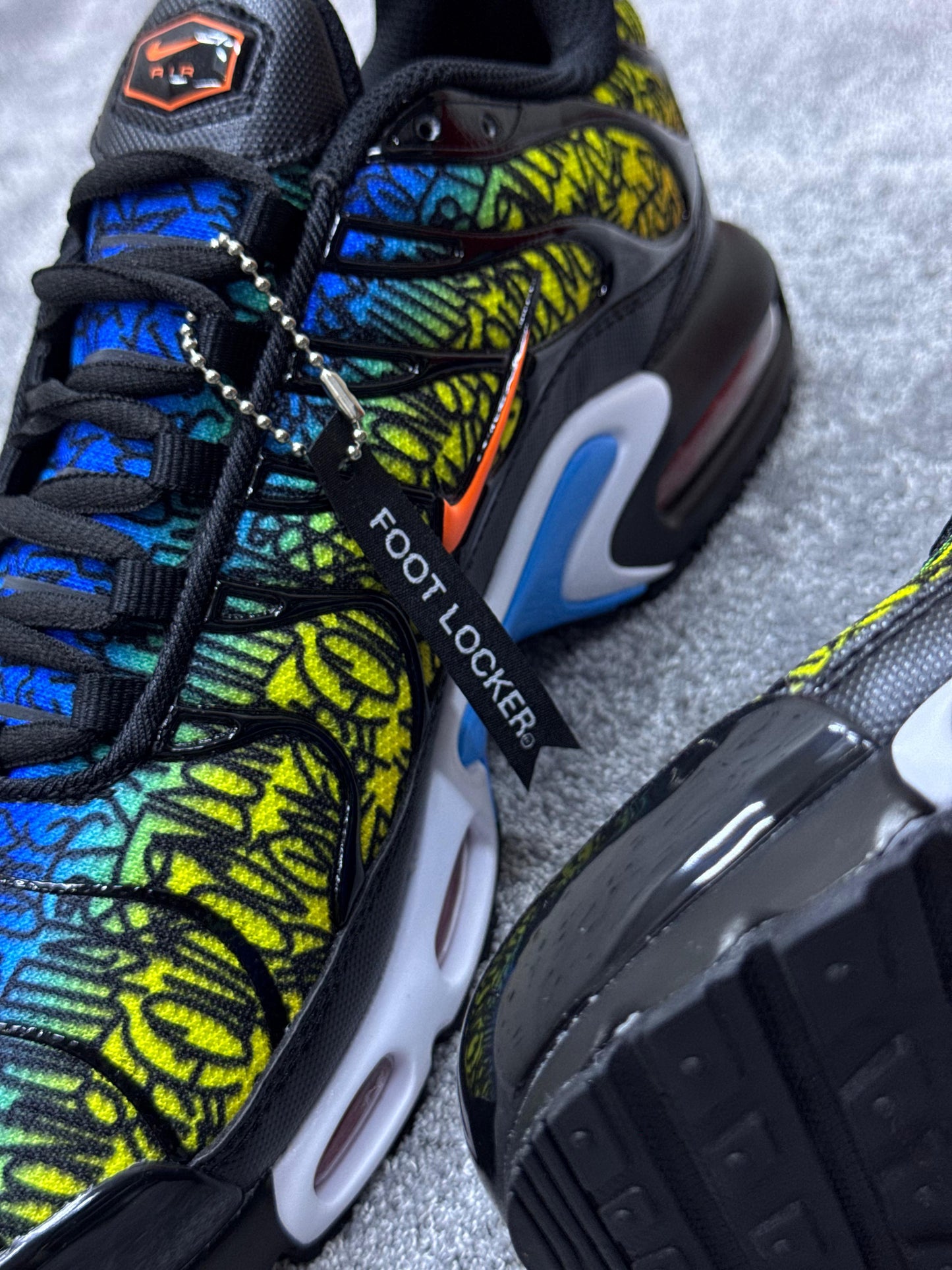 NIKE TN