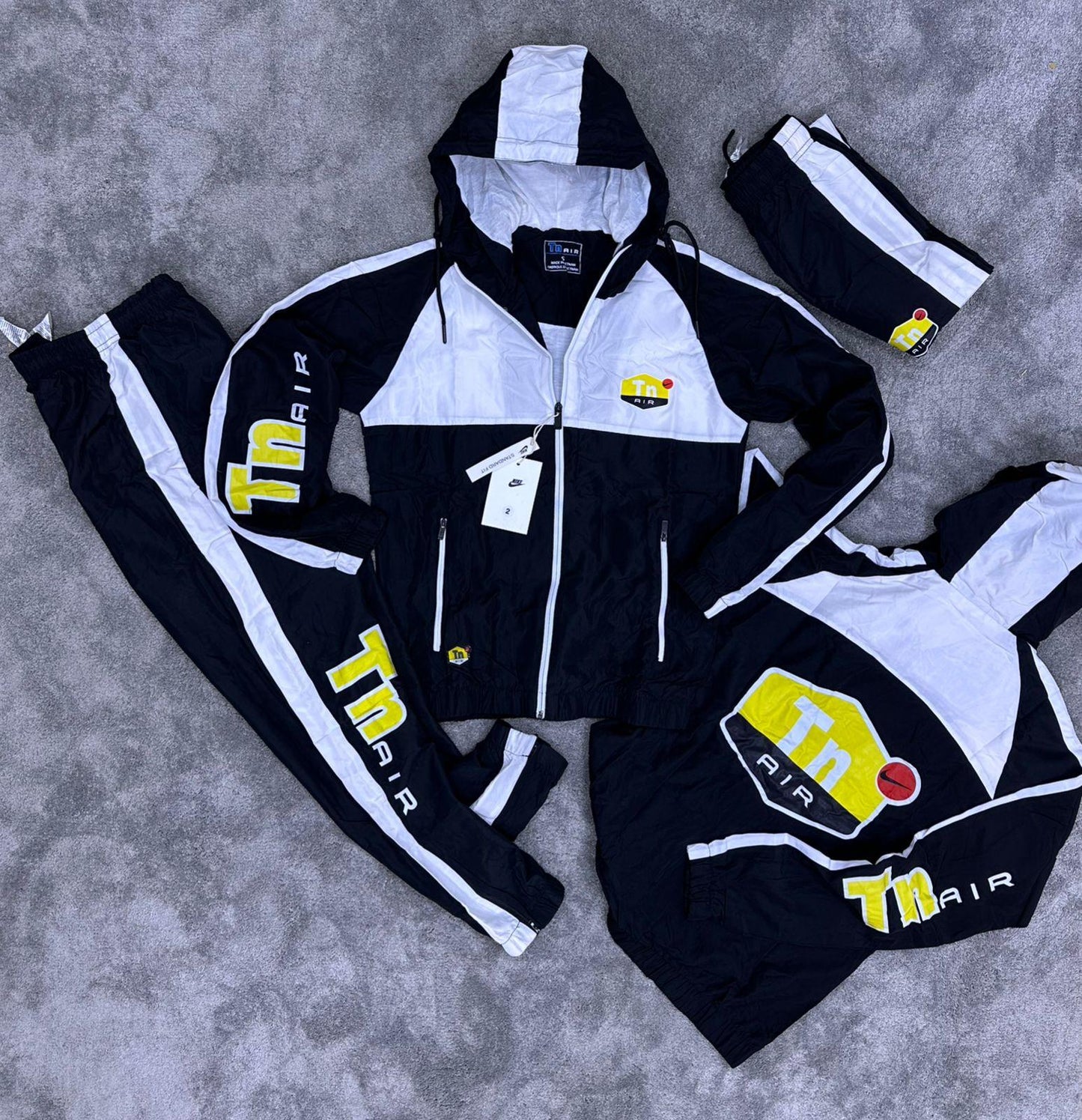 Chándal Nike TN